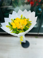 Load image into Gallery viewer, Yellow buchon